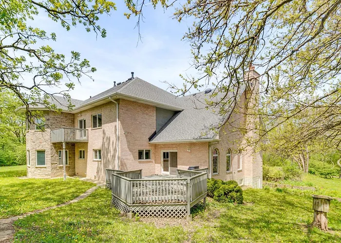 Villa Relaxing Sauna: Hoffman Estates In Elgin!